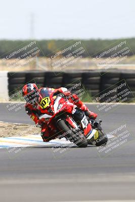 media/Jul-13-2025-Pacific Track Time (Sun) [[819660bca7]]/A Group/12pm (Turn 1)/